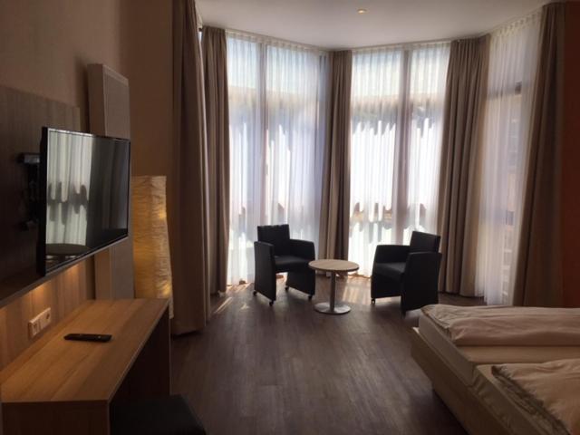 3 Apartments Am Wambolter Hof 3 벤스하임 외부 사진